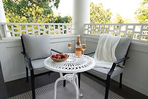 White House Napa Valley