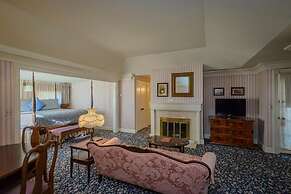 The Mendocino Hotel and Garden Suites