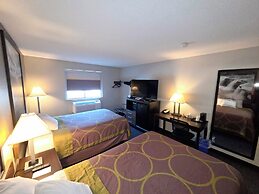 Super 8 by Wyndham Elkins