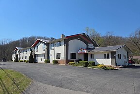 Super 8 by Wyndham Elkins