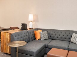 Cherry Valley Hotel