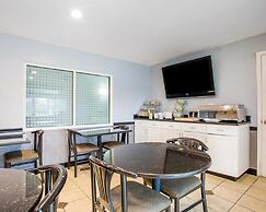 Quality Inn & Suites North/Polaris