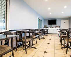 Quality Inn & Suites North/Polaris