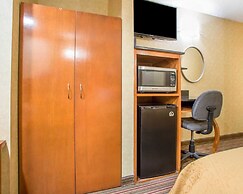 Quality Inn & Suites North/Polaris