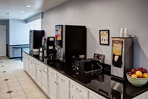 Quality Inn & Suites North/Polaris