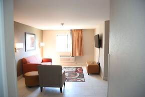 Super 8 by Wyndham Portsmouth