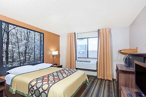 Super 8 by Wyndham Norton VA