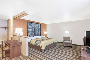 Super 8 by Wyndham Norton VA