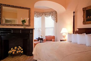 Middlebury Inn