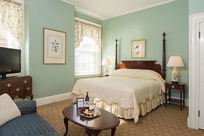 Middlebury Inn