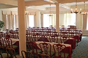Middlebury Inn