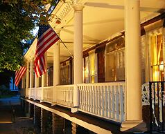 Middlebury Inn