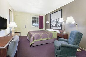 Super Stay Inn & Suites