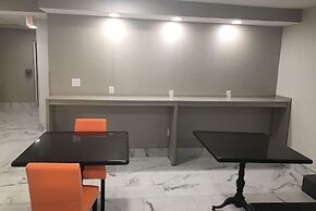 Microtel Inn by Wyndham Charlotte Airport