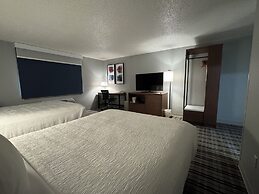 AmericInn by Wyndham Plymouth