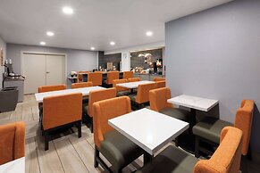 La Quinta Inn by Wyndham Sheboygan