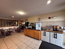 Super 8 by Wyndham Appomattox VA