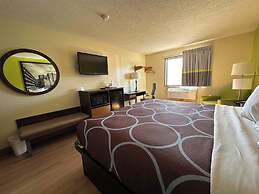 Super 8 by Wyndham Farmville