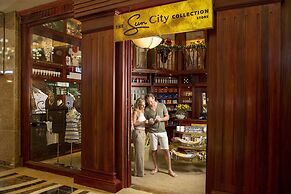 The Palace of the Lost City at Sun City Resort