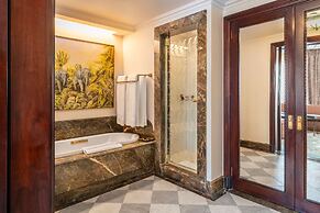 The Palace of the Lost City at Sun City Resort