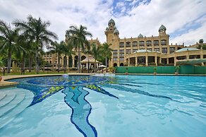 The Palace of the Lost City at Sun City Resort