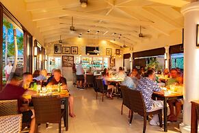 The Sands at Grace Bay