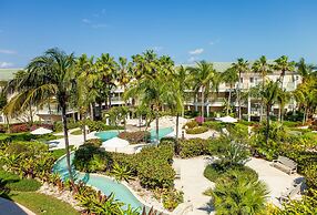 The Sands at Grace Bay