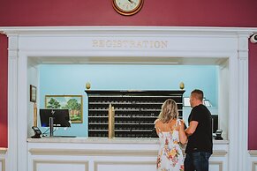 Gideon Putnam Resort And Spa
