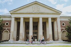 Gideon Putnam Resort And Spa