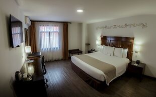 Wyndham Costa del Sol Cusco