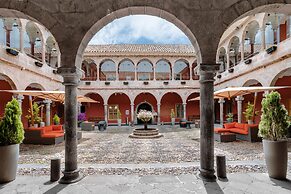 Wyndham Costa del Sol Cusco