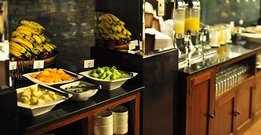 Wyndham Costa del Sol Cusco