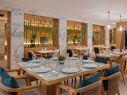 Mövenpick Hotel Istanbul Bosphorus