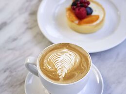 Mövenpick Hotel Istanbul Bosphorus