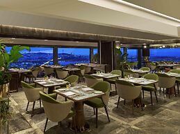 Mövenpick Hotel Istanbul Bosphorus