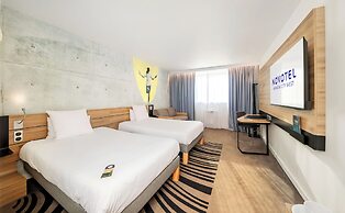 Novotel Krakow City West