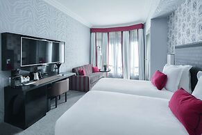 Maison Astor Paris, Curio Collection by Hilton