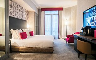 Maison Astor Paris, Curio Collection by Hilton