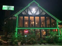 Edelweiss Inn And Suites