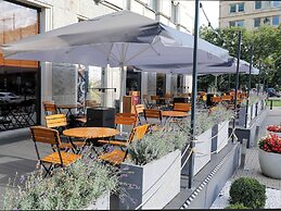 Mercure Warszawa Grand