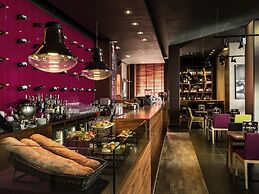 Mercure Warszawa Grand