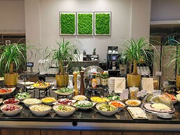 Mercure Warszawa Grand