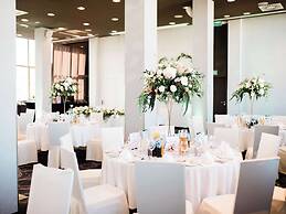 Mercure Warszawa Grand