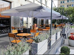 Mercure Warszawa Grand