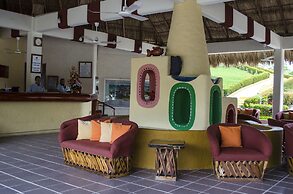 Qualton Club Ixtapa - All Inclusive