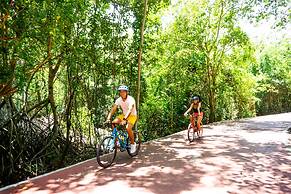 Qualton Club Ixtapa - All Inclusive