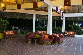 Qualton Club Ixtapa - All Inclusive