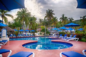 Qualton Club Ixtapa - All Inclusive