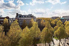 NH Amsterdam Schiller