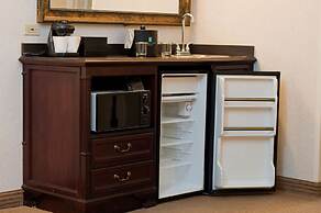 Embassy Suites by Hilton Austin Arboretum